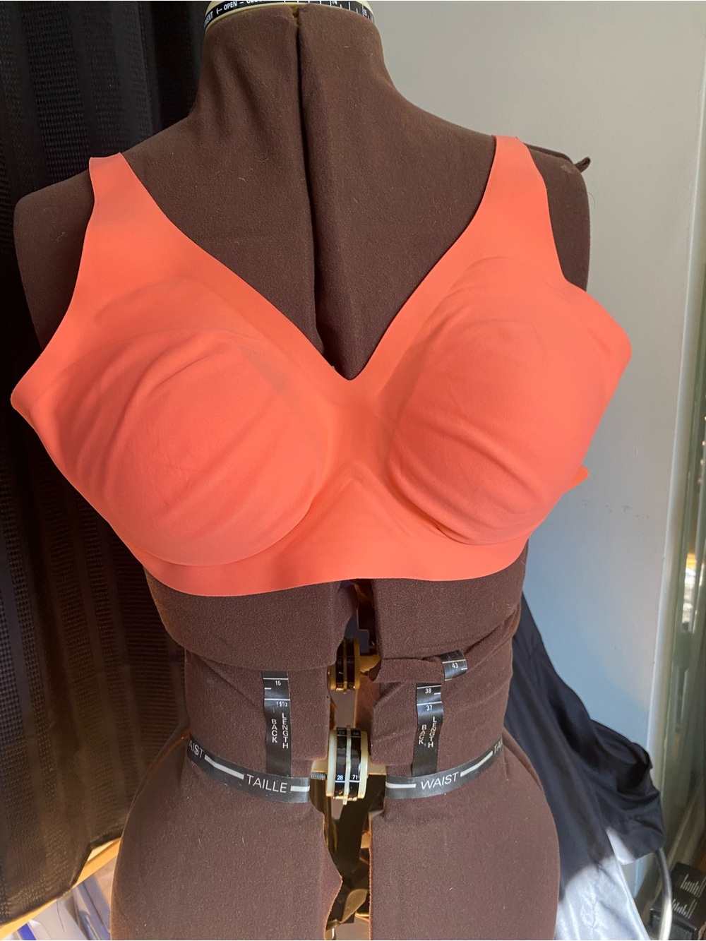 Knox revolutionary v kneck Orange Wireless Bra
